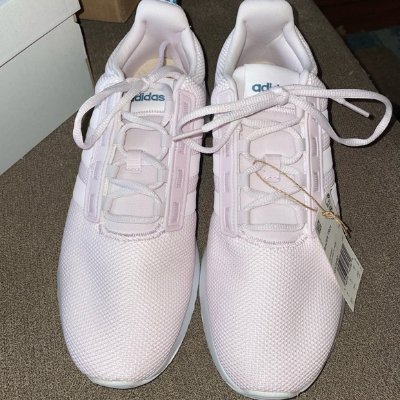 *BRAND NEW WITH TAGS* Women’s Adidas Racer TR21 Sneakers - Picture 6 of 7